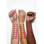 رژ لب جامد مات گلدن رز مدل Velvet Matte - تصویر ۸